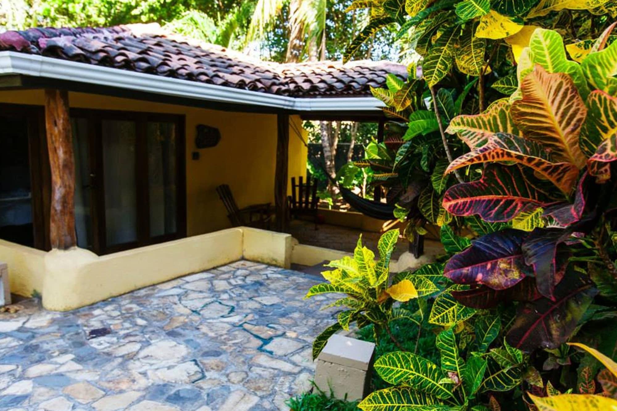 Hotel Pasatiempo Tamarindo Extérieur photo