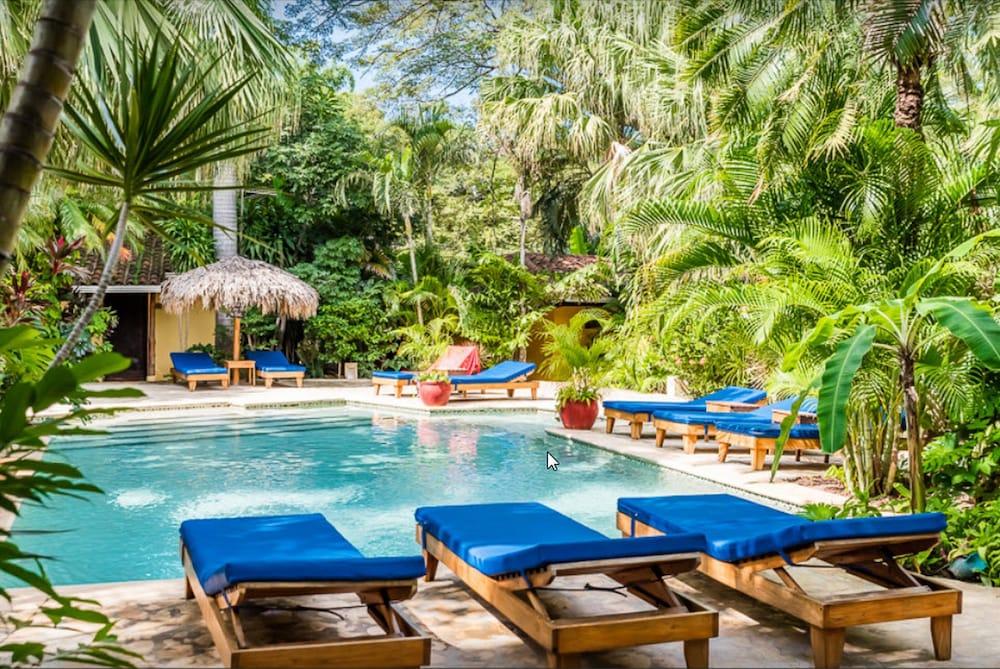 Hotel Pasatiempo Tamarindo Extérieur photo