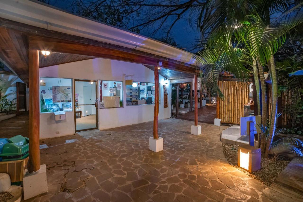 Hotel Pasatiempo Tamarindo Extérieur photo
