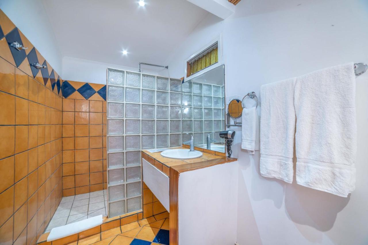 Hotel Pasatiempo Tamarindo Extérieur photo