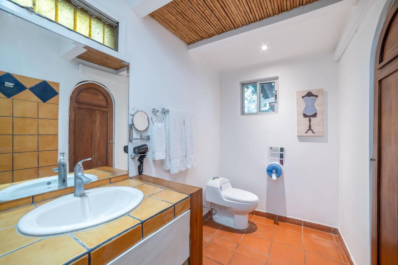 Hotel Pasatiempo Tamarindo Extérieur photo